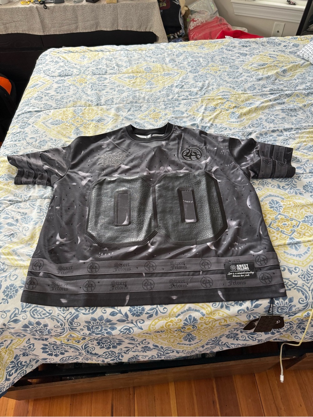 Lost Hills Men’s Black Jersey # 00 Size M